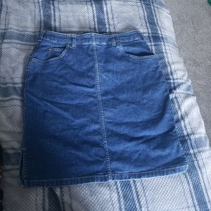 Denim skirt